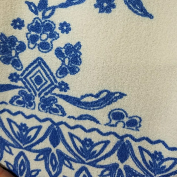 Beautiful Xhilaration printed dressy shorts, sz S - Picture 4 of 6